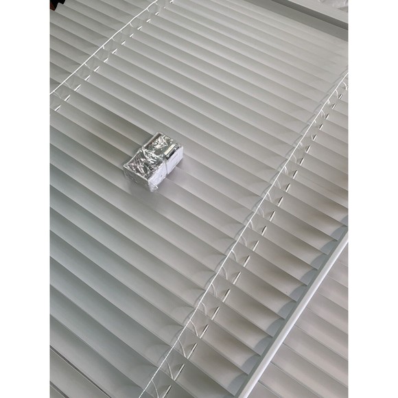 UNITED SHADE 39’’ W X 53’’ H 1" WHITE RV SHADE METAL HEAVY DUTY NEW ADJUSTABlE😀 - Picture 8 of 12